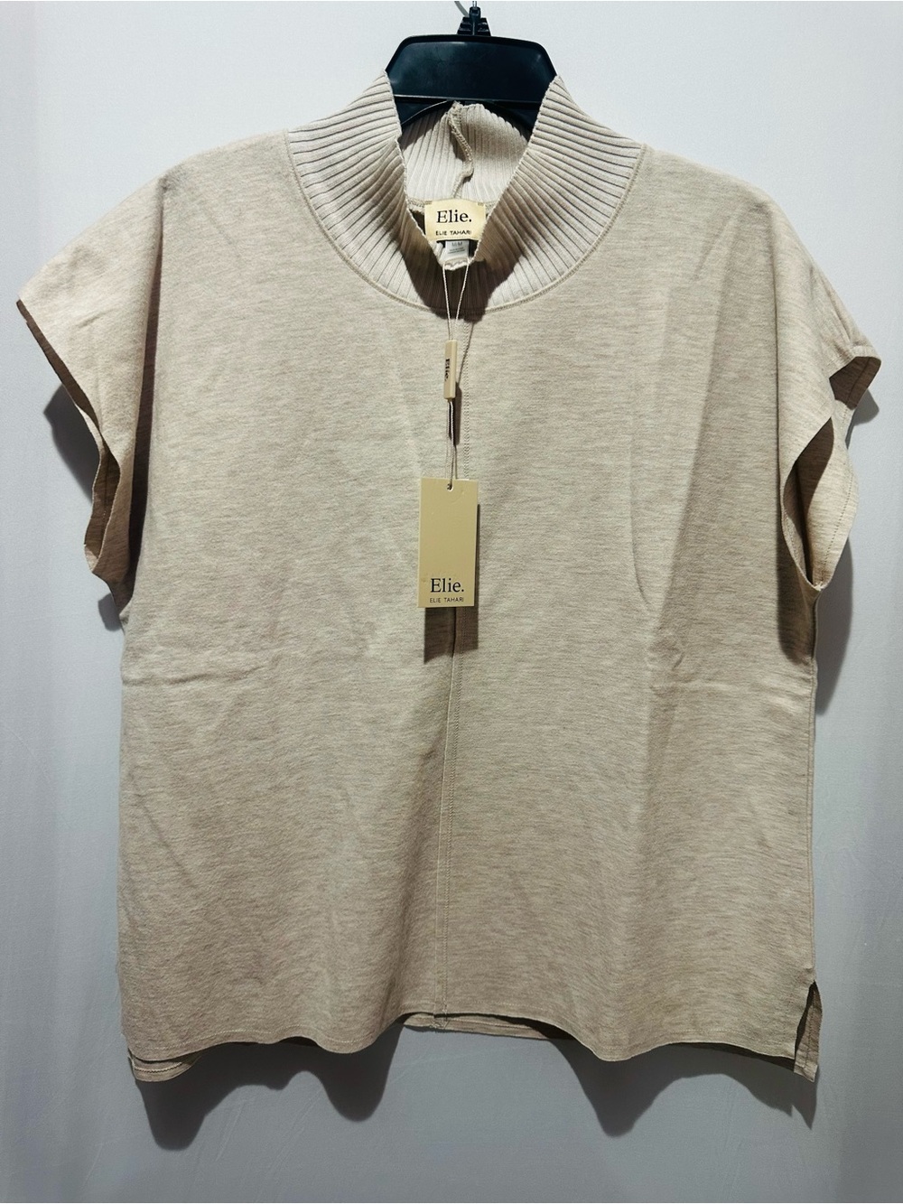 Elie Tahari Neutral Beige Short Sleeve Knit Top - Size M